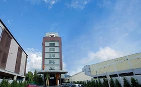 โรงแรมพีเอส เอ็กซ์ตรา (sha Extra Plus) Hotel